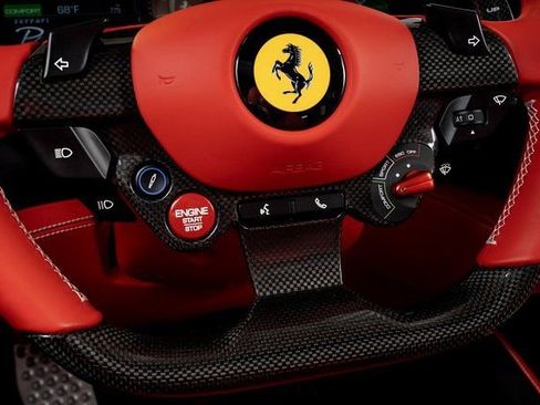 Certified 2019 Ferrari Portofino image 34