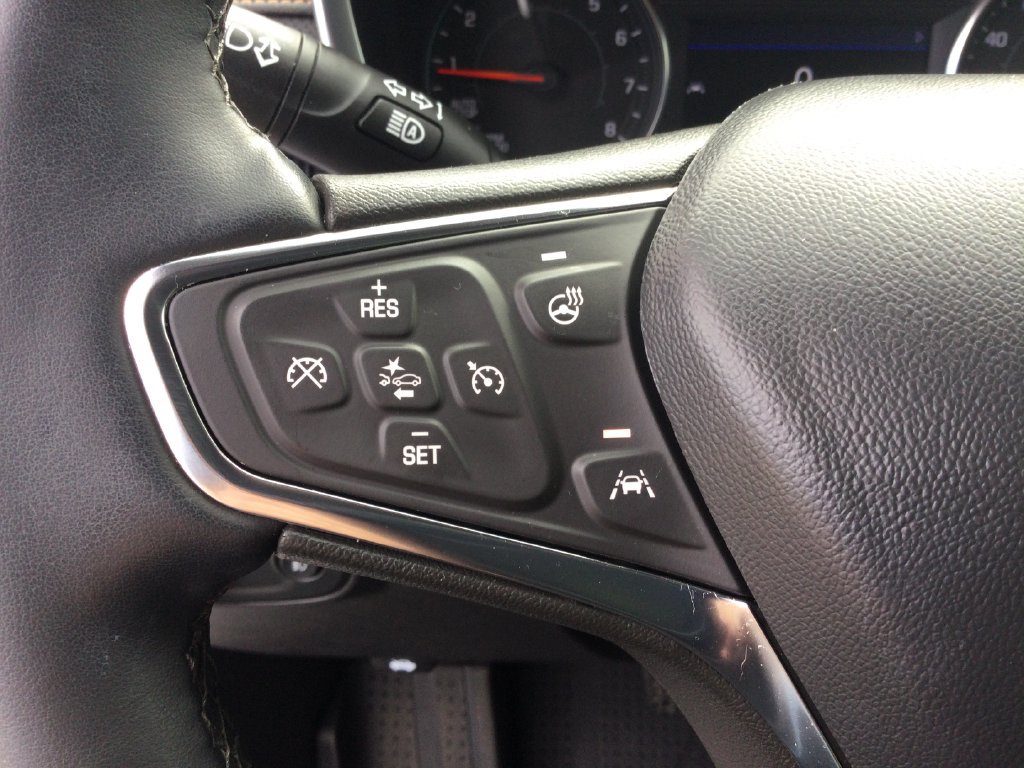 Used 2024 Chevrolet Equinox Premier FWD image 20