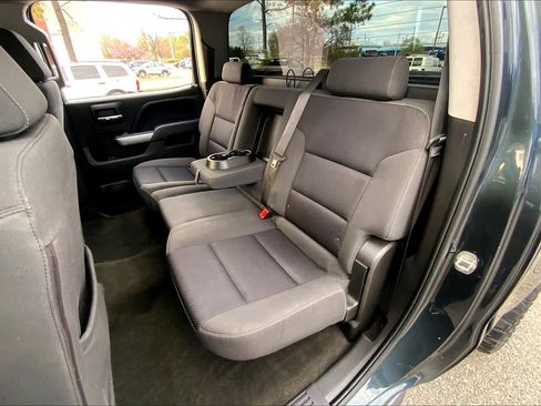 Used 2018 Chevrolet Silverado 1500 LT w/ All Star Edition image 21