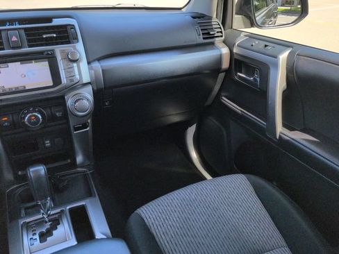 Used 2018 Toyota 4Runner SR5 RWD image 17