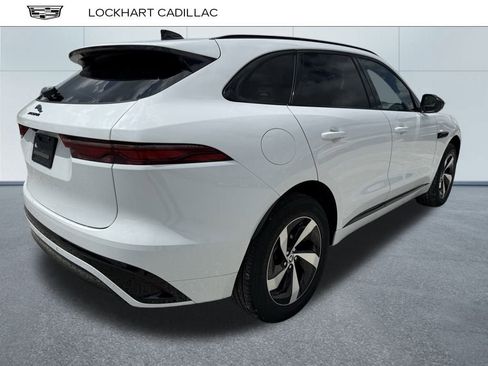 Used 2024 Jaguar F-PACE R-Dynamic S image 3