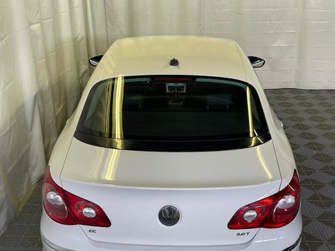 Used 2010 Volkswagen CC Sport FWD image 7