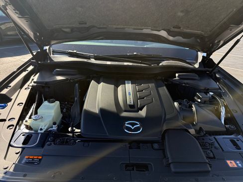 Certified 2024 MAZDA CX-90 Plug-In Hybrid w/ Preferred AWD/4WD image 20