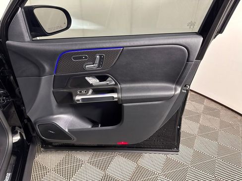 Certified 2024 Mercedes-Benz GLB 250 4MATIC image 13