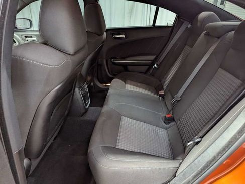 Used 2020 Dodge Charger Scat Pack RWD image 9