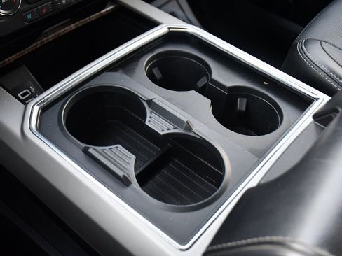 Used 2017 Ford F350 Lariat image 32