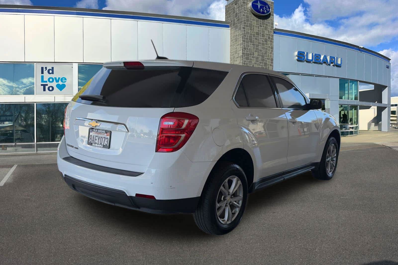 Used 2017 Chevrolet Equinox LS AWD/4WD image 2