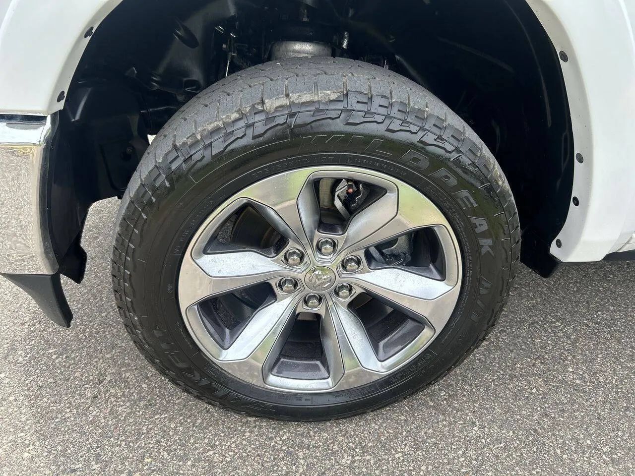 Used 2021 RAM 1500 Limited w/ Off Road Group AWD/4WD image 10