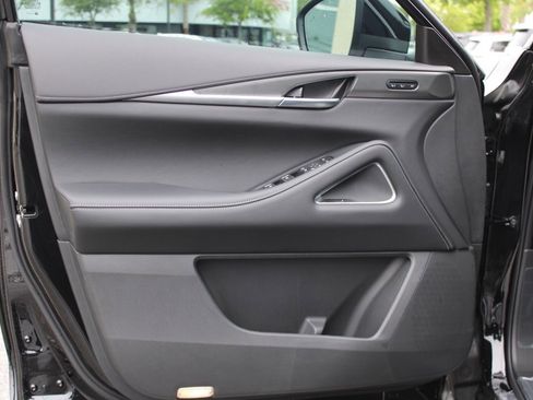 Certified 2025 INFINITI QX60 Luxe image 12