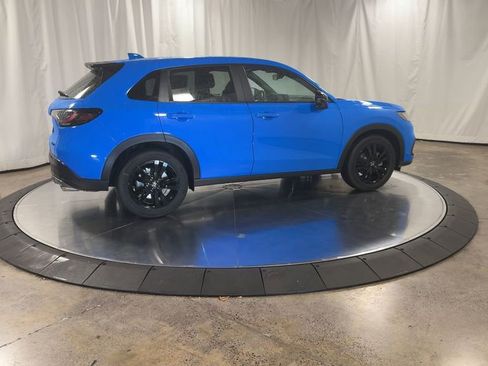 New 2026 Honda HR-V Sport image 2