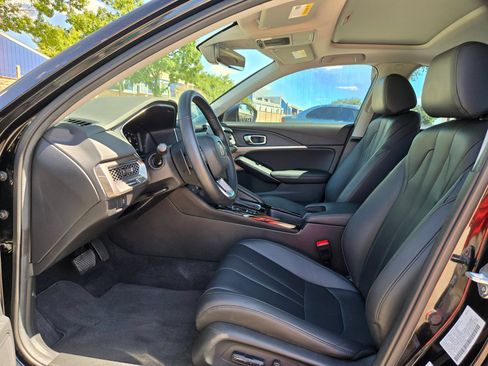 Certified 2024 Acura Integra FWD image 9