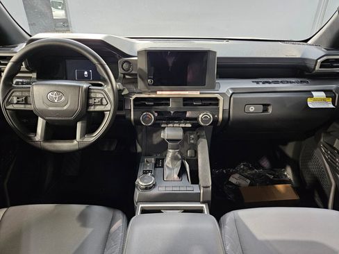 New 2026 Toyota Tacoma SR5 AWD/4WD image 9
