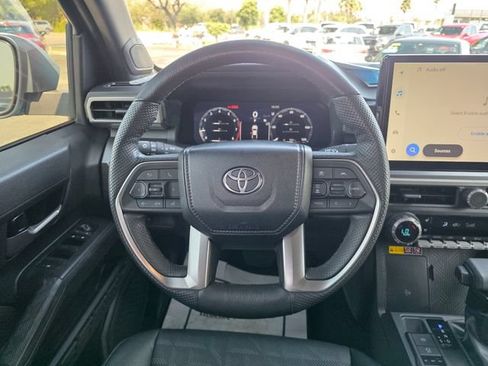 Used 2024 Toyota Tacoma TRD Off-Road w/ TRD Off Road Premium Package AWD/4WD image 25