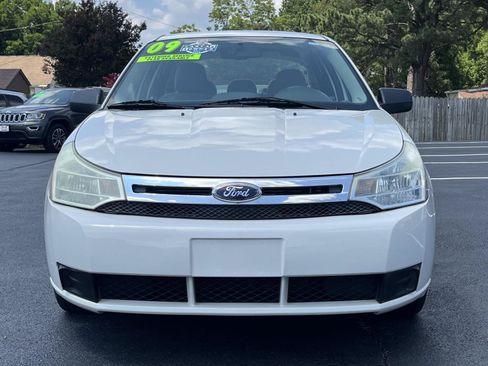 Used 2009 Ford Focus SE FWD image 17