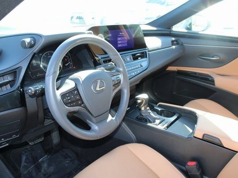 Certified 2023 Lexus ES 350 image 12