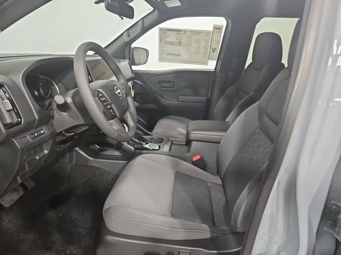 New 2026 Nissan Frontier SV image 8