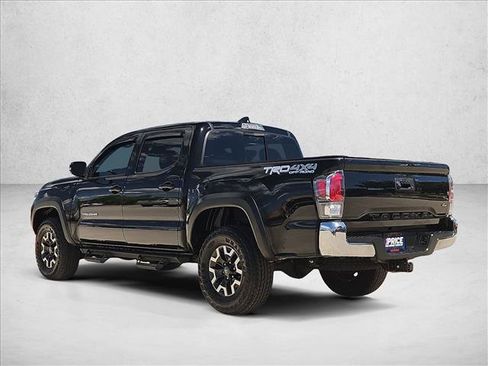 Used 2023 Toyota Tacoma TRD Off-Road AWD/4WD image 7
