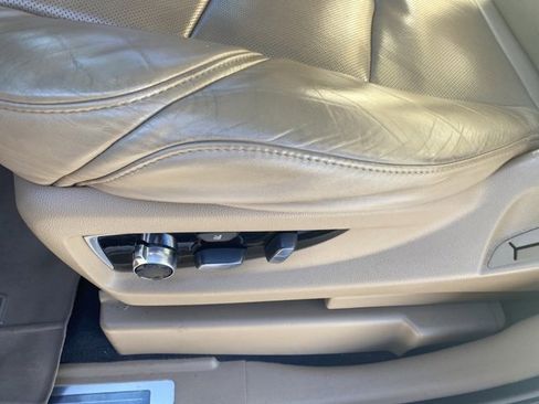 Used 2019 Cadillac Escalade Platinum image 20