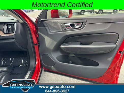 Used 2019 Volvo XC60 T5 Inscription AWD/4WD image 19