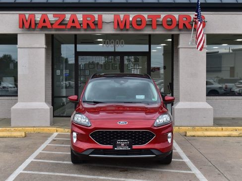 Used 2020 Ford Escape Titanium AWD/4WD image 5