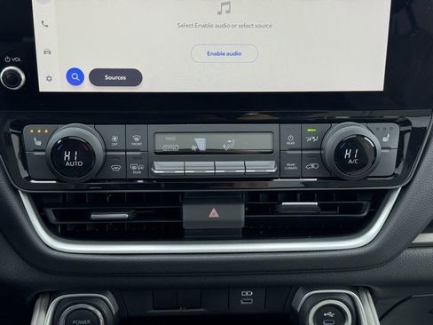 Certified 2024 Toyota Grand Highlander XLE image 16