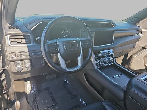 Certified 2021 GMC Yukon Denali w/ Denali Premium Package AWD/4WD image 21