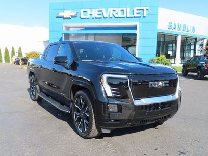 Used 2025 GMC Sierra EV Denali