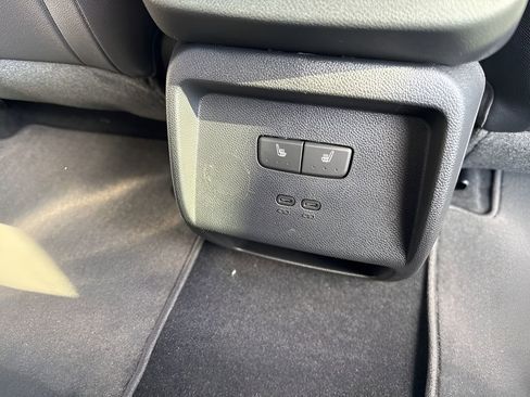 New 2026 Chevrolet Equinox EV RS w/ Convenience Package II image 15