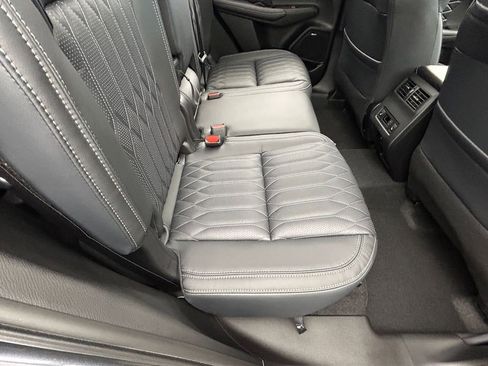 New 2026 Mitsubishi Outlander SEL image 39