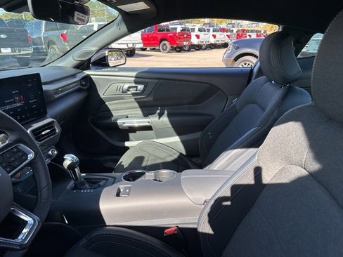 New 2026 Ford Mustang Coupe image 19