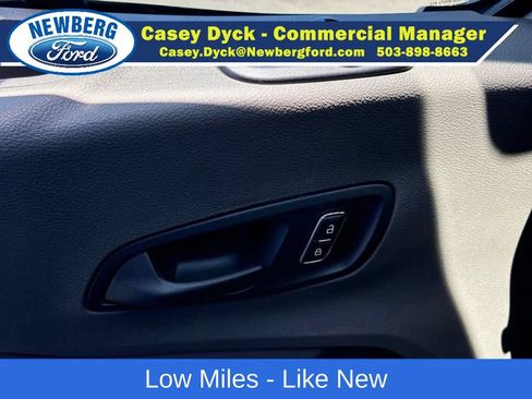 Used 2025 Ford Transit 250 Low Roof w/ Exterior Upgrade Package RWD image 15