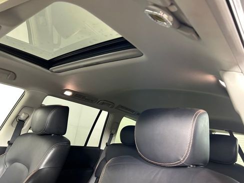 Used 2019 Nissan Armada Platinum w/ Captain's Chairs Package image 13