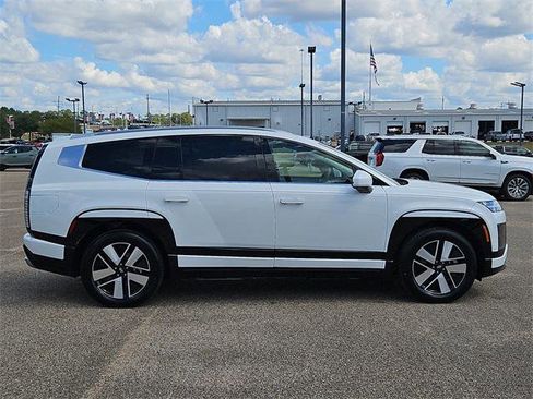 New 2026 Hyundai Ioniq 9 SEL image 4