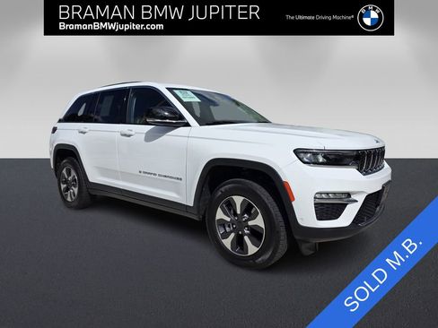 Used 2022 Jeep Grand Cherokee Limited 4xe w/ Luxury Tech Group II AWD/4WD image 1