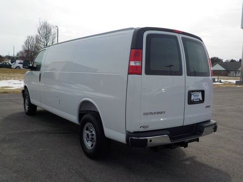 New 2026 GMC Savana 3500 Extended w/ Driver Convenience Package RWD image 5