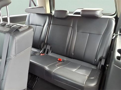 Used 2024 Ford Expedition Max XLT image 20