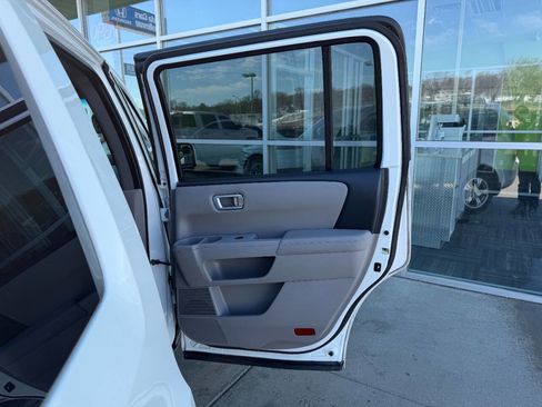 Used 2015 Honda Pilot EX-L image 45