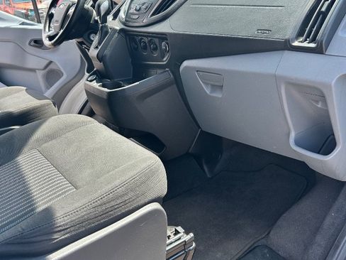 Used 2017 Ford Transit 350 XLT RWD image 15