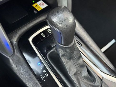 Used 2022 Toyota Corolla Cross LE w/ Moonroof Package image 26