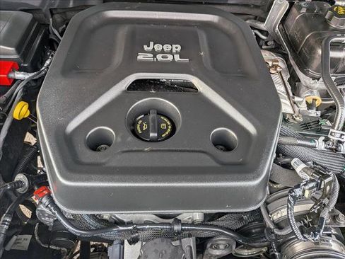 Used 2021 Jeep Wrangler Unlimited Sport image 21