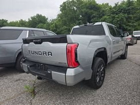 Used 2025 Toyota Tundra Platinum AWD/4WD image 3