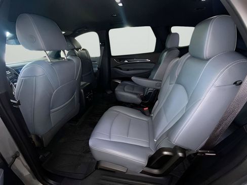 Used 2024 Buick Enclave Essence w/ LPO, Floor Liner Package AWD/4WD image 32
