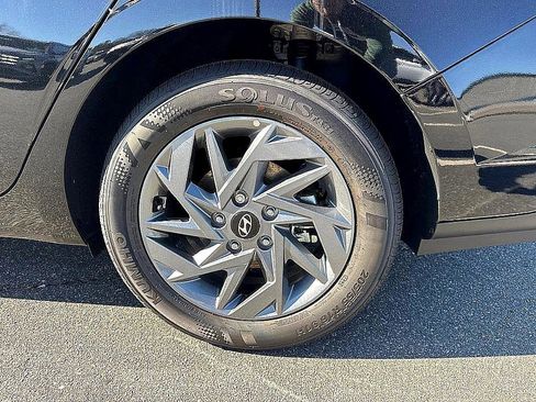 New 2026 Hyundai Elantra Blue image 5