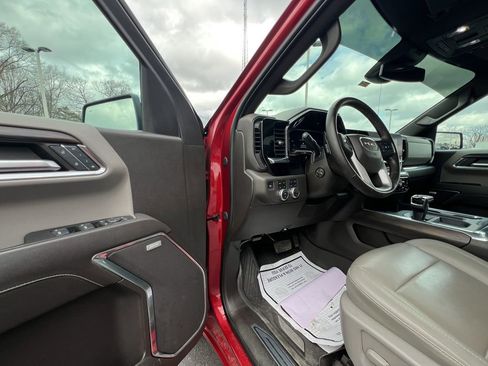 Certified 2023 GMC Sierra 1500 SLT w/ SLT Premium Package image 15