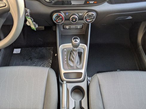New 2026 Hyundai Venue SE FWD image 22