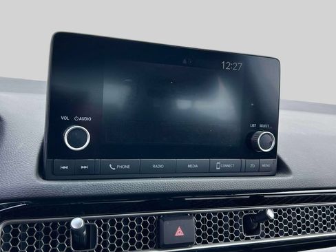 Used 2025 Honda Civic Sport image 25