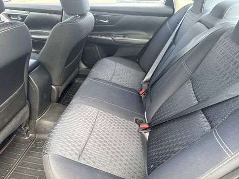 Used 2016 Nissan Altima 2.5 S w/ Power Driver Seat Package FWD image 17