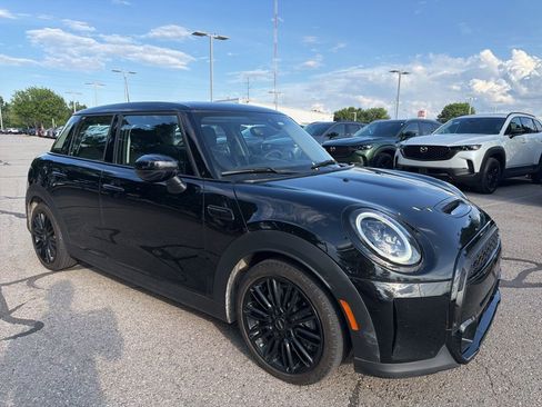 Used 2024 MINI Cooper S FWD image 7