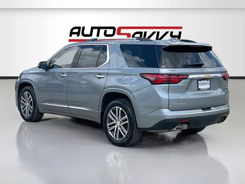 Used 2023 Chevrolet Traverse High Country FWD image 5