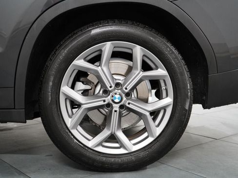 Used 2024 BMW X3 xDrive30i w/ Premium Package AWD/4WD image 36